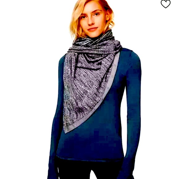 lululemon athletica Accessories - lululemon gray vinyasa scarf